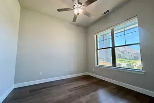 2912 Deerhurst Dr, Highland Village, TX 75077 - Photo 5