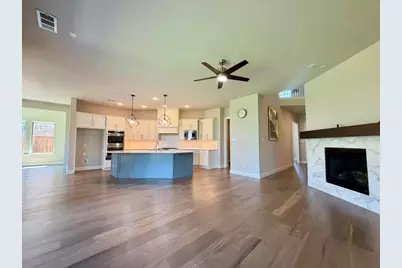 2912 Deerhurst Drive, Highland Village, TX 75077 - Photo 9