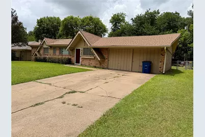 2411 Woodlawn Drive, Ennis, TX 75119 - Photo 3