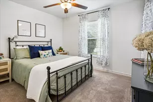 10353 Newcombe Dr, Dallas, TX 75228 - Photo 17