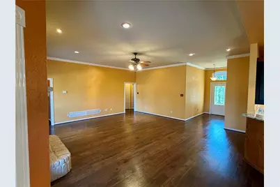 110 Pecan Valley Lane, Waxahachie, TX 75165 - Photo 11