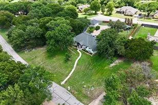 110 Pecan Valley Ln, Waxahachie, TX 75165 - Photo 7