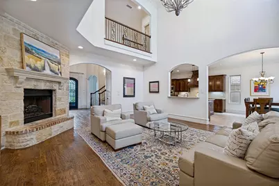 6520 Sondra Drive, Dallas, TX 75214 - Photo 7