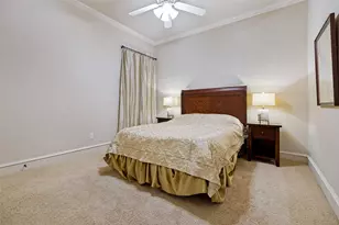6520 Sondra Dr, Dallas, TX 75214 - Photo 17
