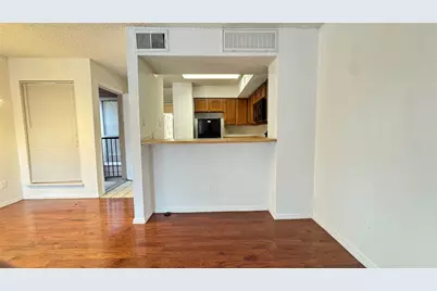 9811 Walnut Street #F207, Dallas, TX 75243 - Photo 5