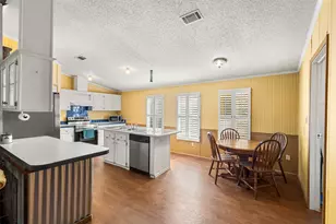 7821 Fm 3136, Alvarado, TX 76009 - Photo 9
