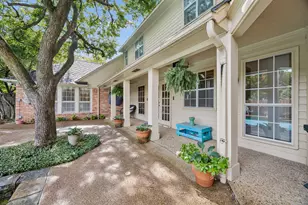 9624 Greensprint Dr, Dallas, TX 75238 - Photo 39