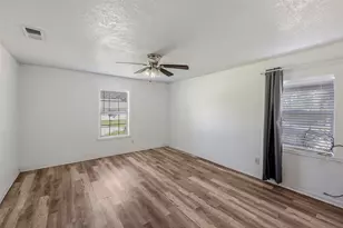 1130 W Day St, Denison, TX 75020 - Photo 7