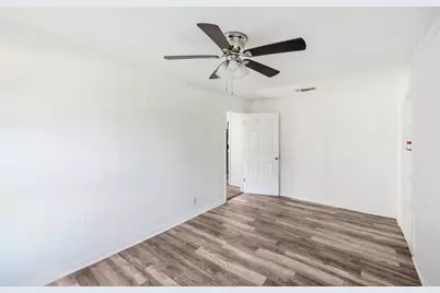 1130 W Day Street, Denison, TX 75020 - Photo 11