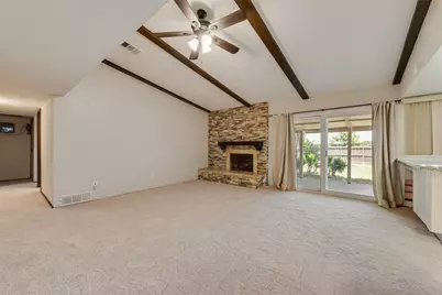 8515 Baumgarten Drive, Dallas, TX 75228 - Photo 7