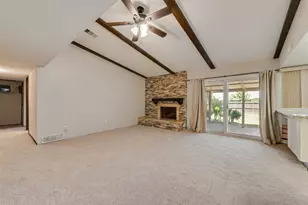 8515 Baumgarten Dr, Dallas, TX 75228 - Photo 7