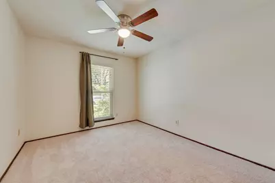 8515 Baumgarten Drive, Dallas, TX 75228 - Photo 17