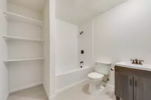 8515 Baumgarten Dr, Dallas, TX 75228 - Photo 13