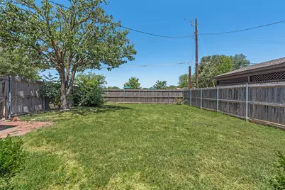8515 Baumgarten Drive, Dallas, TX 75228 - Photo 21