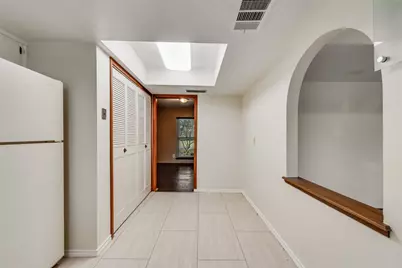 8515 Baumgarten Drive, Dallas, TX 75228 - Photo 5