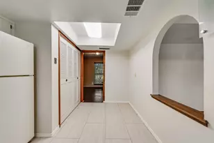 8515 Baumgarten Dr, Dallas, TX 75228 - Photo 5