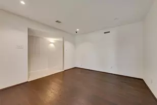8515 Baumgarten Dr, Dallas, TX 75228 - Photo 9