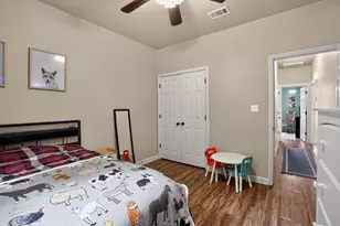1301 Hyde Park Blvd, Cleburne, TX 76033 - Photo 21