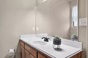 1301 Hyde Park Blvd, Cleburne, TX 76033 - Photo 29