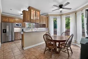 1301 Hyde Park Blvd, Cleburne, TX 76033 - Photo 17