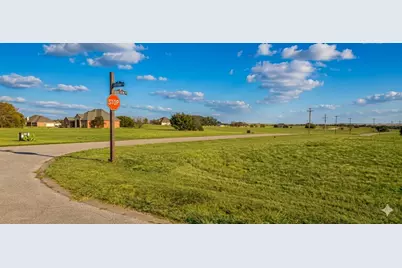 7301 Canterburg Drive, Cleburne, TX 76033 - Photo 13