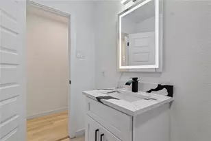 835 Glen Arbor Dr, Dallas, TX 75241 - Photo 21