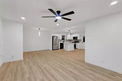 835 Glen Arbor Drive, Dallas, TX 75241 - Photo 9