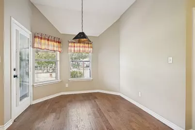 6630 Meadow Ridge Circle, Nevada, TX 75173 - Photo 11