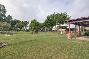 6630 Meadow Ridge Cir, Nevada, TX 75173 - Photo 19