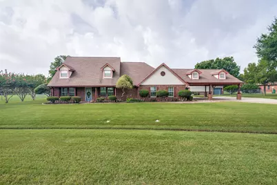 6630 Meadow Ridge Circle, Nevada, TX 75173 - Photo 1