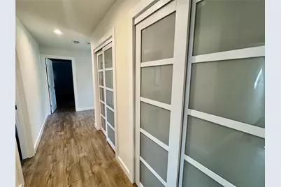 211 Mill Creek Drive, Arlington, TX 76010 - Photo 17