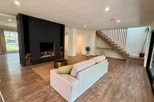 211 Mill Creek Dr, Arlington, TX 76010 - Photo 5