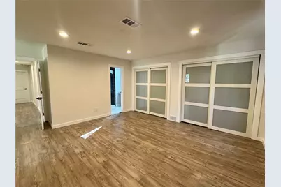 211 Mill Creek Drive, Arlington, TX 76010 - Photo 13