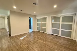 211 Mill Creek Dr, Arlington, TX 76010 - Photo 13