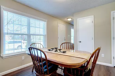 1703 Creekpoint Drive, Lewisville, TX 75067 - Photo 9