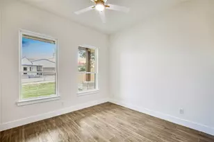 2122 NW 21st St, Fort Worth, TX 76164 - Photo 19