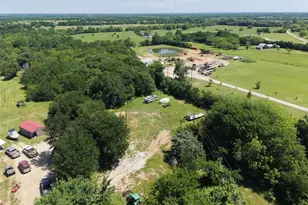 3700 Co Rd 4040, Whitewright, TX 75491 - Photo 19