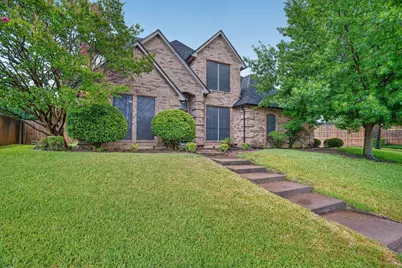 813 Cardinal Ridge Road, Burleson, TX 76028 - Photo 3