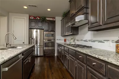 955 Champions Way, Roanoke, TX 76262 - Photo 19