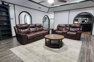 3217 Colonel Cir, Garland, TX 75043 - Photo 5