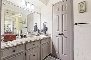 3217 Colonel Cir, Garland, TX 75043 - Photo 17