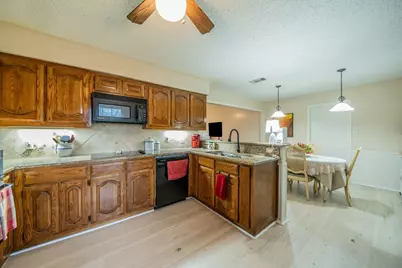 5011 Springbrook Drive, Midlothian, TX 76065 - Photo 7