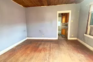 3831 Wilder St, Dallas, TX 75215 - Photo 3