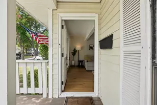 5631 Victor St, Dallas, TX 75214 - Photo 3