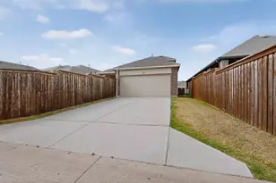 2285 Obsidian Dr, Little Elm, TX 76227 - Photo 33