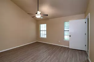 2521 Liberty Ln, Denton, TX 76209 - Photo 11