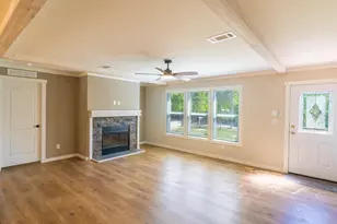 210 Grubbs Ln, Gun Barrel City, TX 75156 - Photo 11