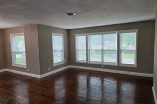 3251 W Fuller Ave, Fort Worth, TX 76133 - Photo 3