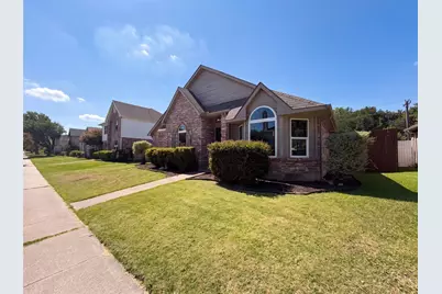 713 Lake Bluff Drive, Flower Mound, TX 75028 - Photo 21