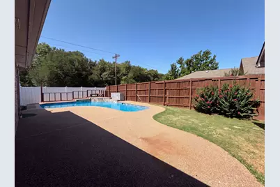 713 Lake Bluff Drive, Flower Mound, TX 75028 - Photo 23